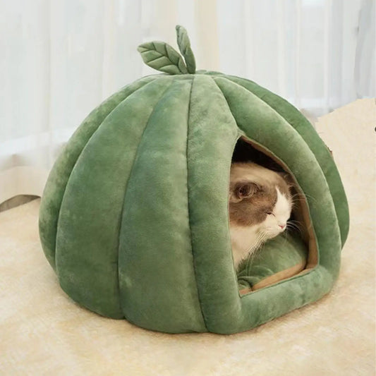 Pumpkin Cat Cave Bed – Enclosed Flannel Cat House